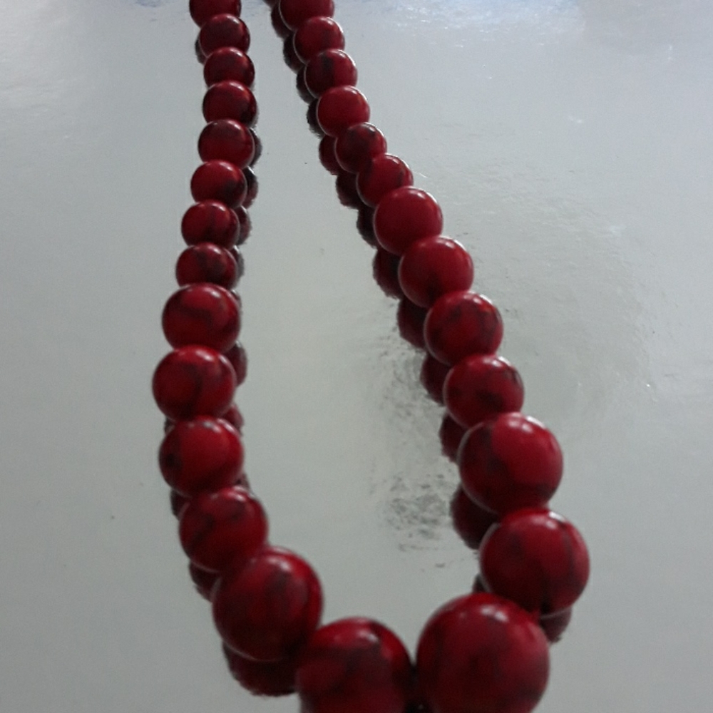 Red coral vintage necklace